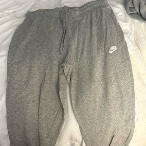 Nike Sweatpants